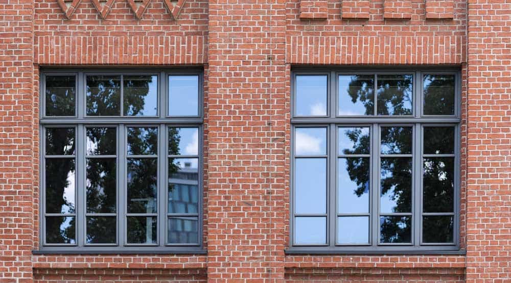 What are the Benefits of Sash Windows Today?